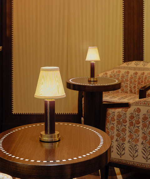 Victoria Leather Sleeve