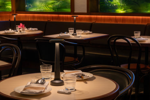 Commercial-Grade vs Consumer-Grade Rechargeable Lamps: What Hospitality Buyers Need to Know