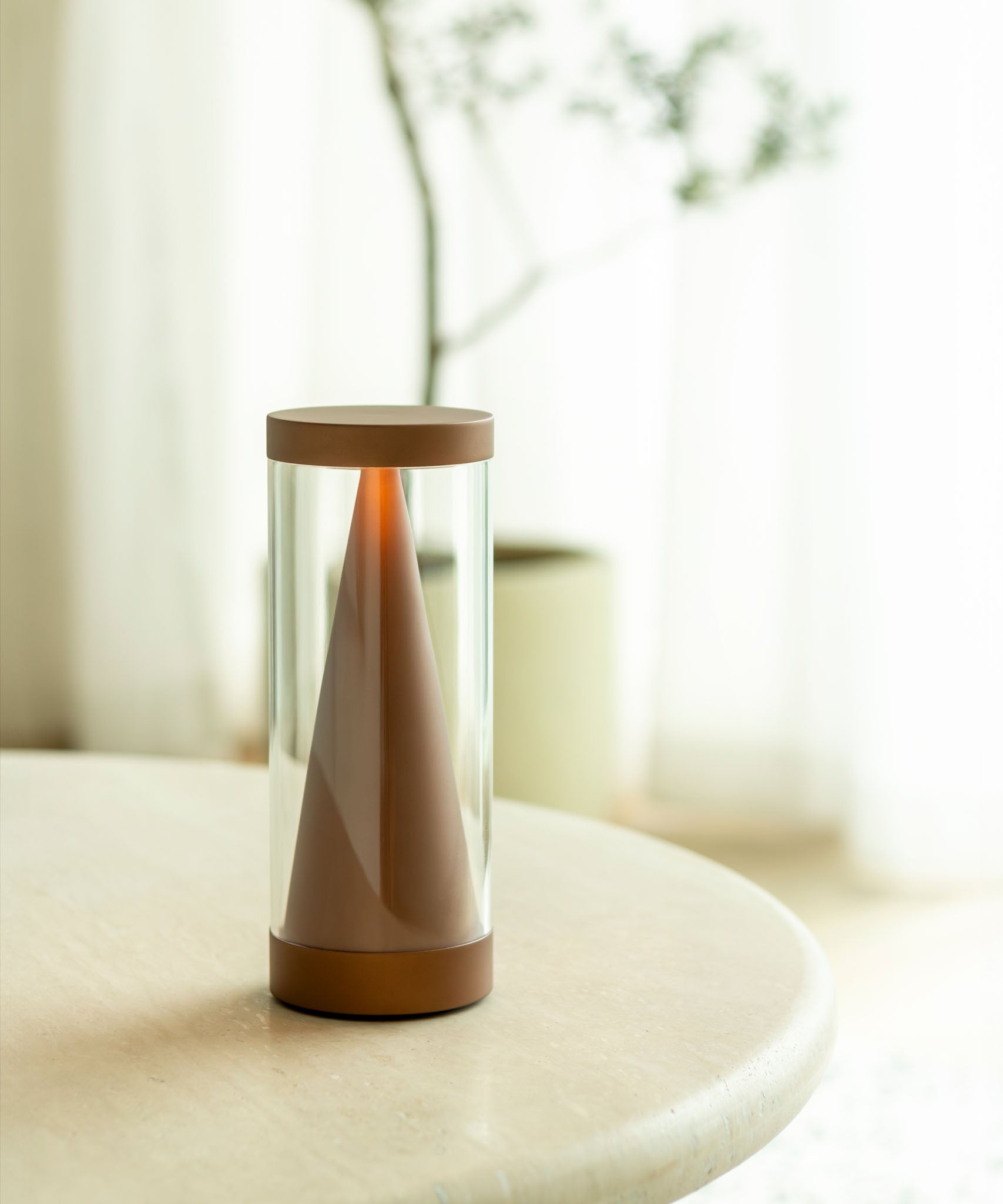 Apex | Milled Metal Cordless Table Lamp | NEOZ