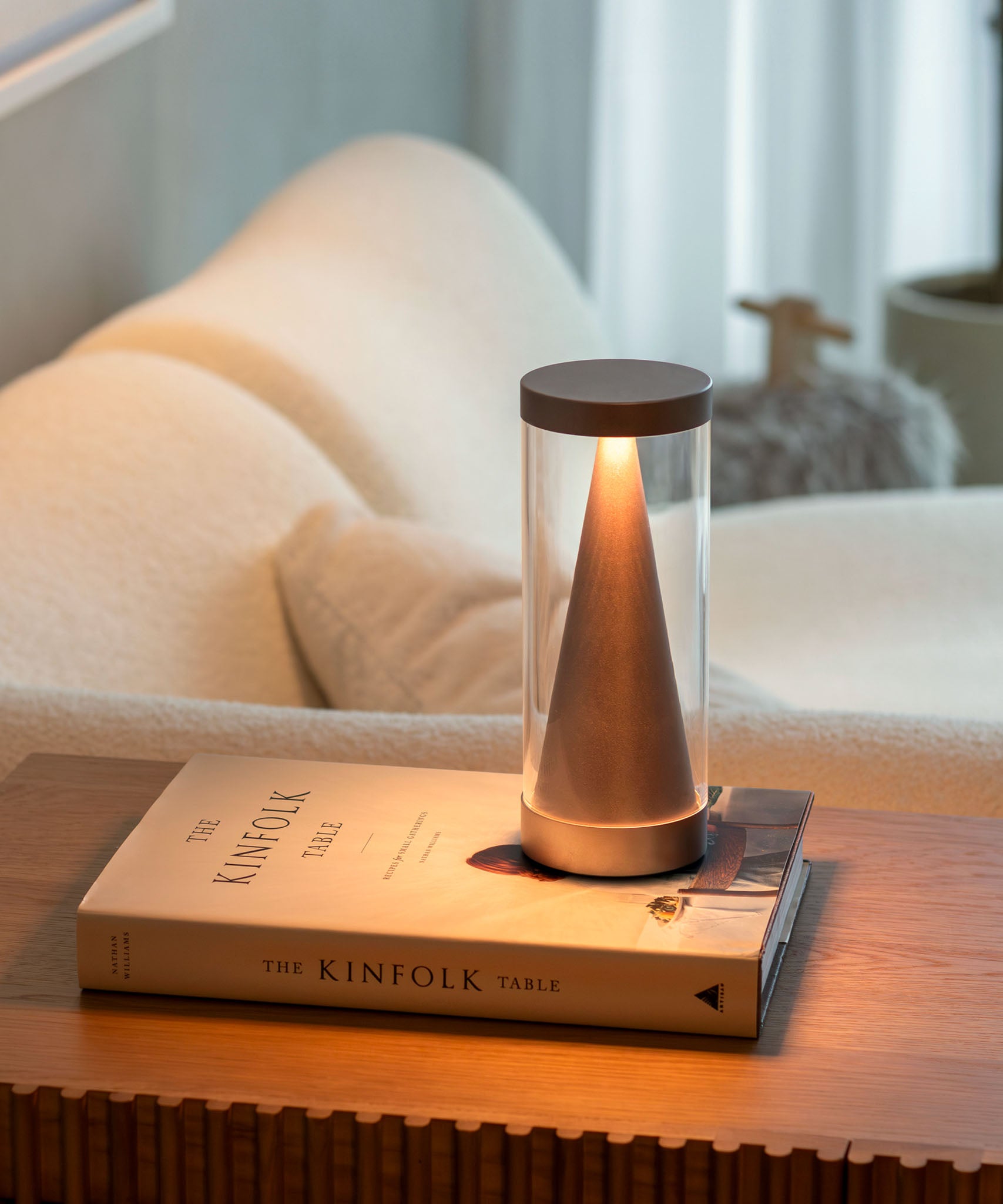 Apex | Milled Metal Cordless Table Lamp | NEOZ