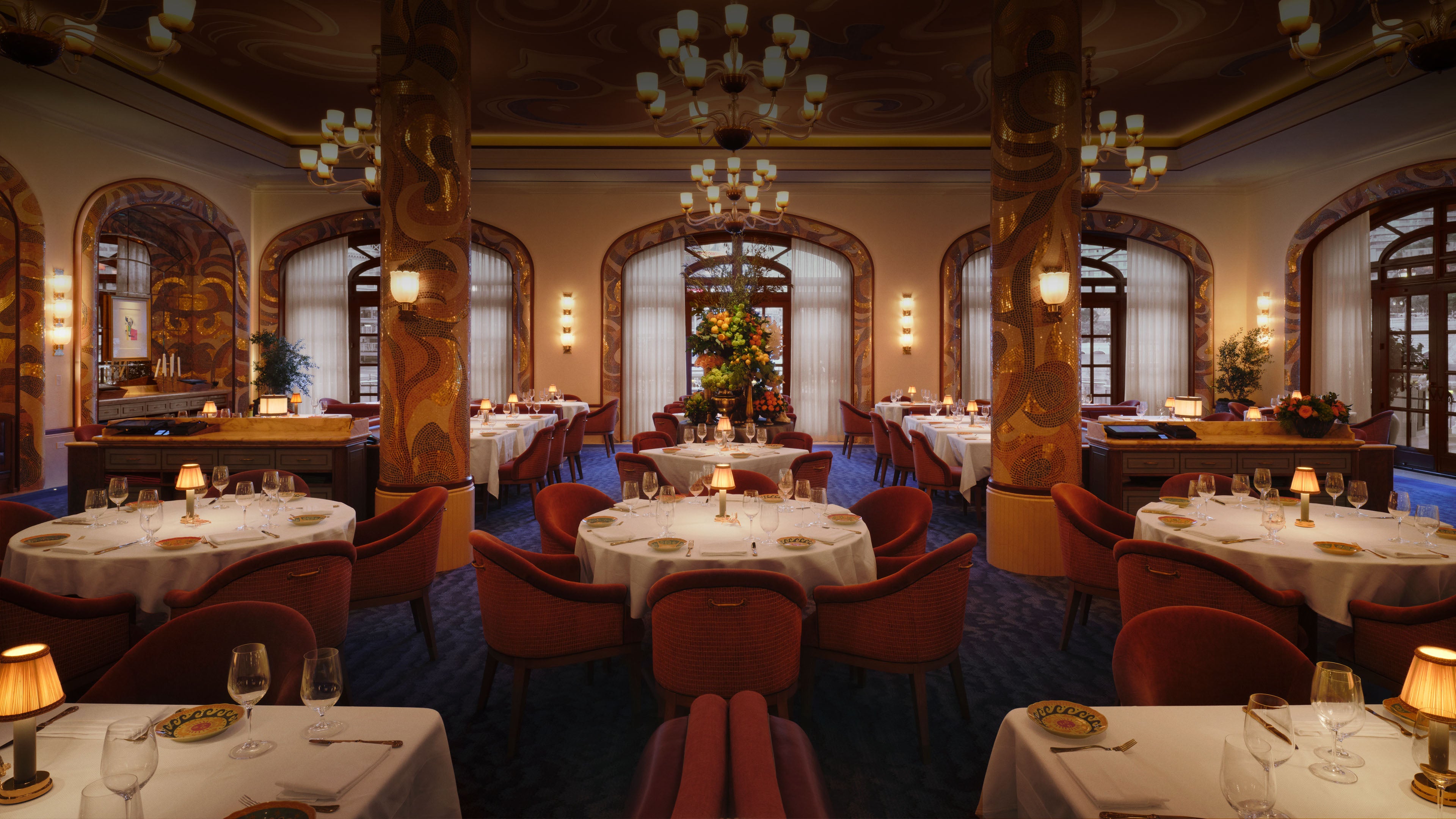 NEOZ | Premium Cordless Table Lamps for Hotels & Restaurants