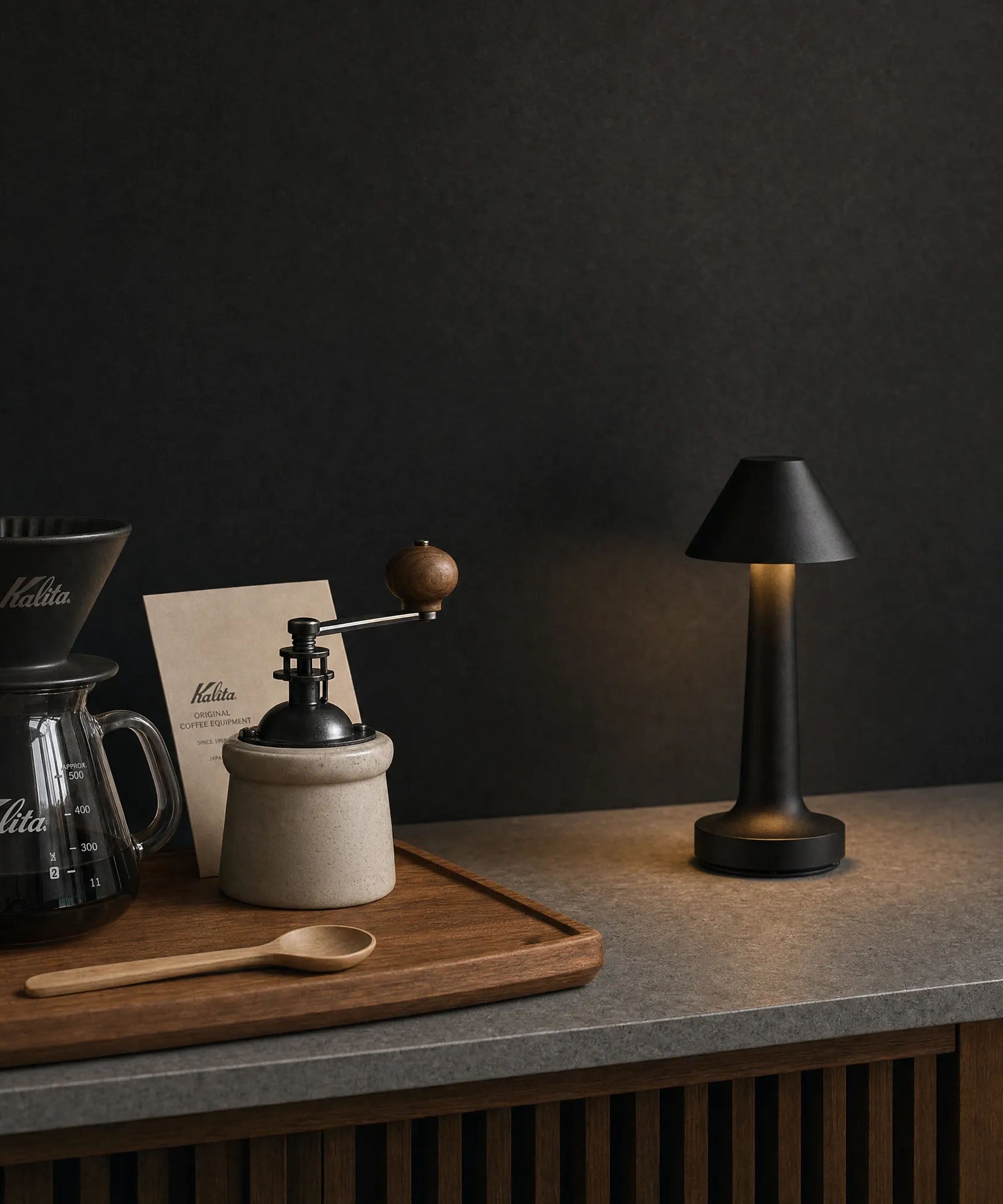 Cooee 3c | Glare-Free Cordless Table Lamp | NEOZ