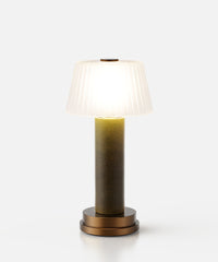Wireless lamp Victoria brass by NEOZ Lighting