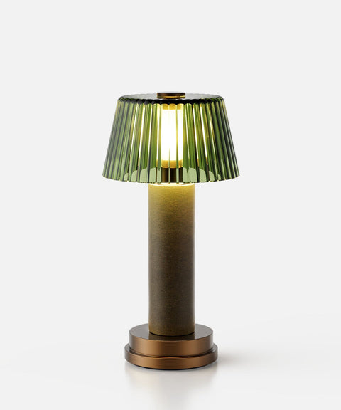 Battery-operated Victoria brass by NEOZ Lighting